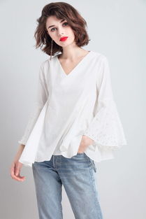 揭秘天價(jià)簽約 280萬(wàn)爆款女外模，衣品之外的首飾魅力